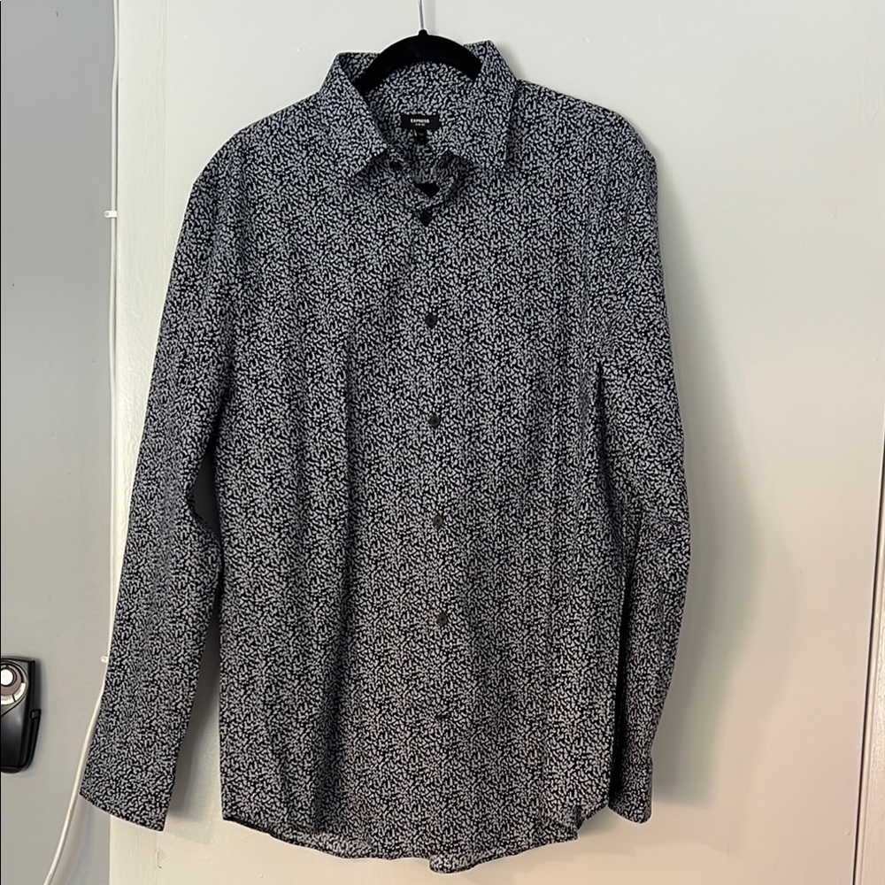 NWT- SLIM 1MX- Express Black Casual Button Down Shirt Modern Fit